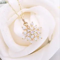 18K ダイヤモンド ネックレス 結晶 花 フラワー 国内生産品 厳選 K18 