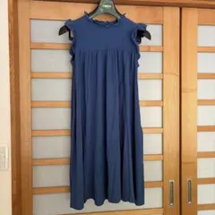 To b. by agnes b. ノースリーブワンピースのサムネイル
