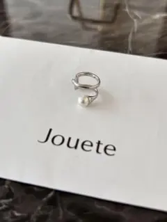 Jouete パール付きイヤーカフ