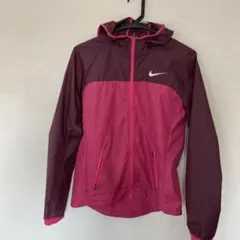 Nike フード付きウィンドブレーカー ピンク HO150508SIV