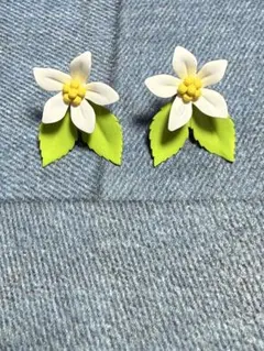 スタージュエリー フラワー　リリー　シルバーピアス　Lサイズのサムネイル