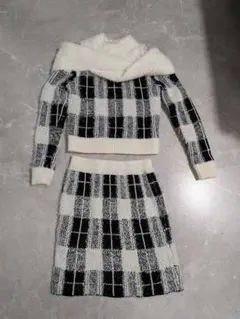 【値下げ中】ROYAL　PARTY♡チェック柄オフショニットセットアップ