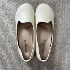 2025年最新】フラットホワイトの人気アイテム - メルカリ