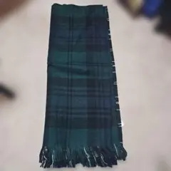 緑と黒のチェック柄ストール