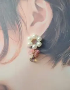 桜ゆれる耳飾り（イヤリング/ピアス）　桜　お花見　新生活　ハンドメイド　ビーズ