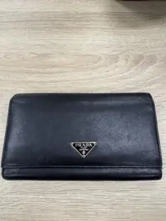 PRADA 長財布