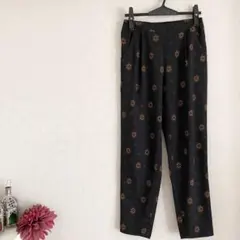幾何学模様　モンペ風　カジュアルパンツ　リラックスパンツ　イージーパンツ