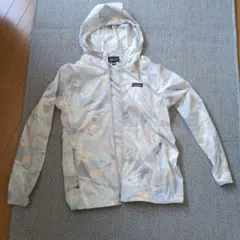 Patagonia フード付きジャケット 花柄