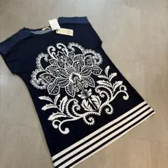 新品　ボタニカル柄半袖チュニック　ネイビーのサムネイル