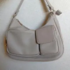 grove ベージュバッグ