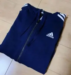 アディダス　フード付ジャージパーカー