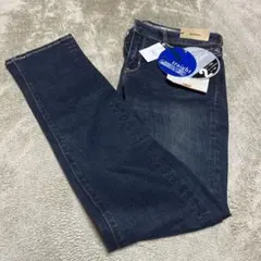 新品未使用　ビッグジョンGEORGIA LOVE美脚マジック デニム　31インチ