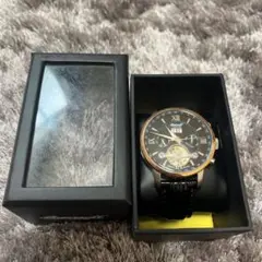 Item thumbnail for item 3d21eb04-8cd3-44b2-a942-5316c6d75f95