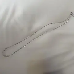 クリアビーズ ロングネックレス