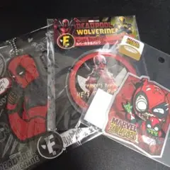 デッドプール ウルヴァリン キーホルダー缶バッジ