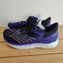 New Balance ランニングシューズ 22.5cmのサムネイル