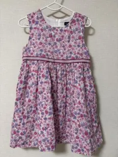 BeBe 花柄ノースリーブワンピース 100