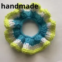ハンドメイド　かぎ針編み　シュシュ　ブルー　ホワイト　イエロー　海　フェス　祭り