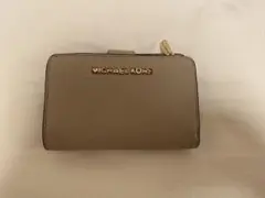 MICHAEL KORS ベージュ 二つ折り財布