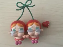 POPMART crybaby crying for love チェリー