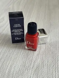 Dior Vernis ネイルカラー Rouge 999 10ml