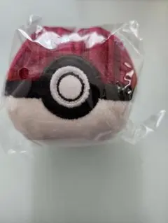 ポケモン　コメダ珈琲店 ソファー柄生地 モンスターボールキーホルダー