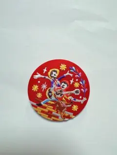 ディズニー刺繍缶バッチ　リメンバーミー