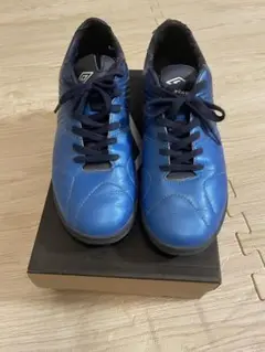 umbroアンブロ　人工芝用サッカーシューズ　フットサル　26.5