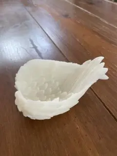 小物入れ　羽型　白色　トレイ　可愛い　軽い　インテリア