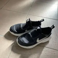 ナイキ　スニーカー　3.5Ｙ　22.5センチ　フレックスランナー