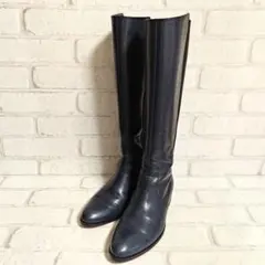 Item thumbnail for item 58624e6b-875d-499d-8baf-0f9444e0d339