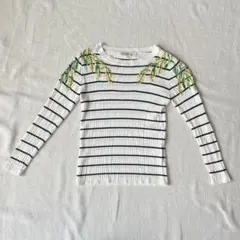 Super Beauty スズラン刺繍薄手ニット 38のサムネイル