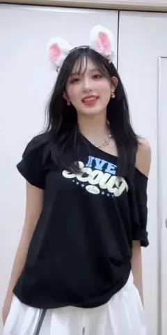 Item thumbnail for item d2ffc7ba-0343-4218-b9ac-34db7b45d76f