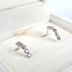 ●未使用級◆4℃　ヨンドシー　K10WG　ホワイトゴールド　ピアス　箱つき 0