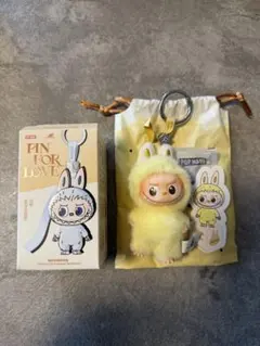 ラブブ PIN FOR LOVE アルファベット イニシャル　K