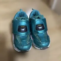 Item thumbnail for item 90d1f355-be0c-40c0-8bcb-32d2ad354e48