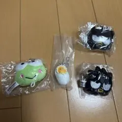 新品　未開封　サンリオ　キャラクターキーホルダー4個セット