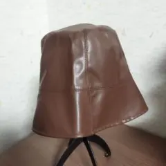 合皮バケットハット　ブラウン