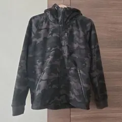 BEAMS　カモフラ柄　アウター