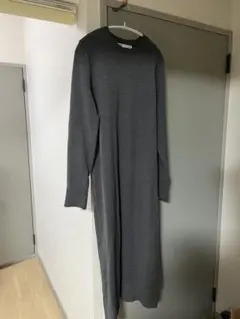 ZARA シンプルIラインニットワンピース