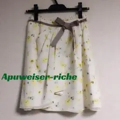 未使用美品★アプワイザーリッシェ花柄スカート