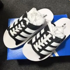 アディダス adidas GAZELLE BEACH ガゼル ビーチスライド黒白のサムネイル