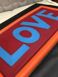 Item thumbnail for item 8d354a7e-1d87-4299-8606-737d51c9a16b