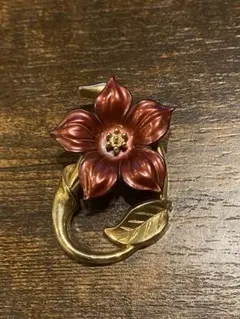 ブローチ　アンティーク　昭和レトロ　ヴィンテージ　花