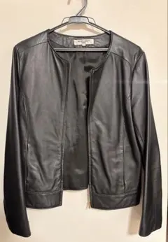 ナチュラルビューティーベーシック　レザージャケット　羊革