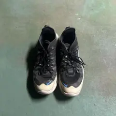 NIKE エア マックス アクシス AA2146-AIR MAX