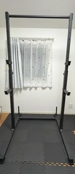 【送料込】懸垂マシン　ブラック スチール製