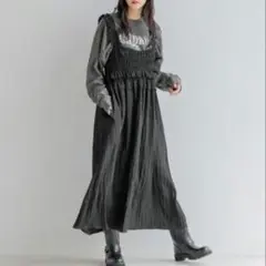 ローリーズファーム　LOWRYSFARM　シャーリングギャザーワンピース