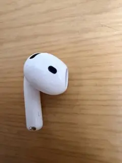 AirPods 第4世代 右耳のみ ANC非搭載 - メルカリ