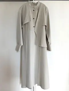 未使用品CLANE クラネ プリーツコート ベルト付 ベージュ 1 - メルカリ